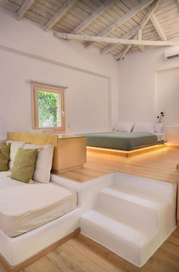 הוילה ניקיטי Kladi House Renovated 2023 מראה חיצוני תמונה